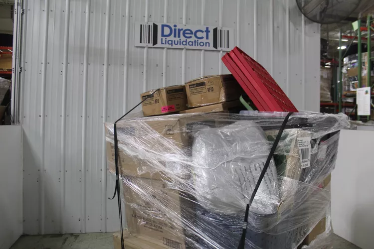 1 pallet 126 pcs mens, babies, accessories, decor brand new walmart lot id: 941673 1 pallet 126 pcs mens, babies, accessories, decor brand new walmart lot id: 941673