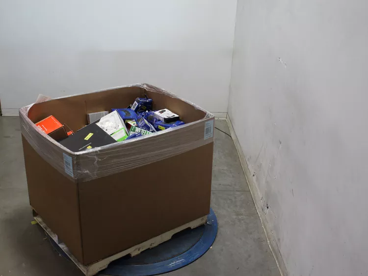 1 pallet 191 pcs other, sony, accessories, audio headsets not working walmart lot id: 941718 1 pallet 191 pcs other, sony, accessories, audio headsets not working walmart lot id: 941718