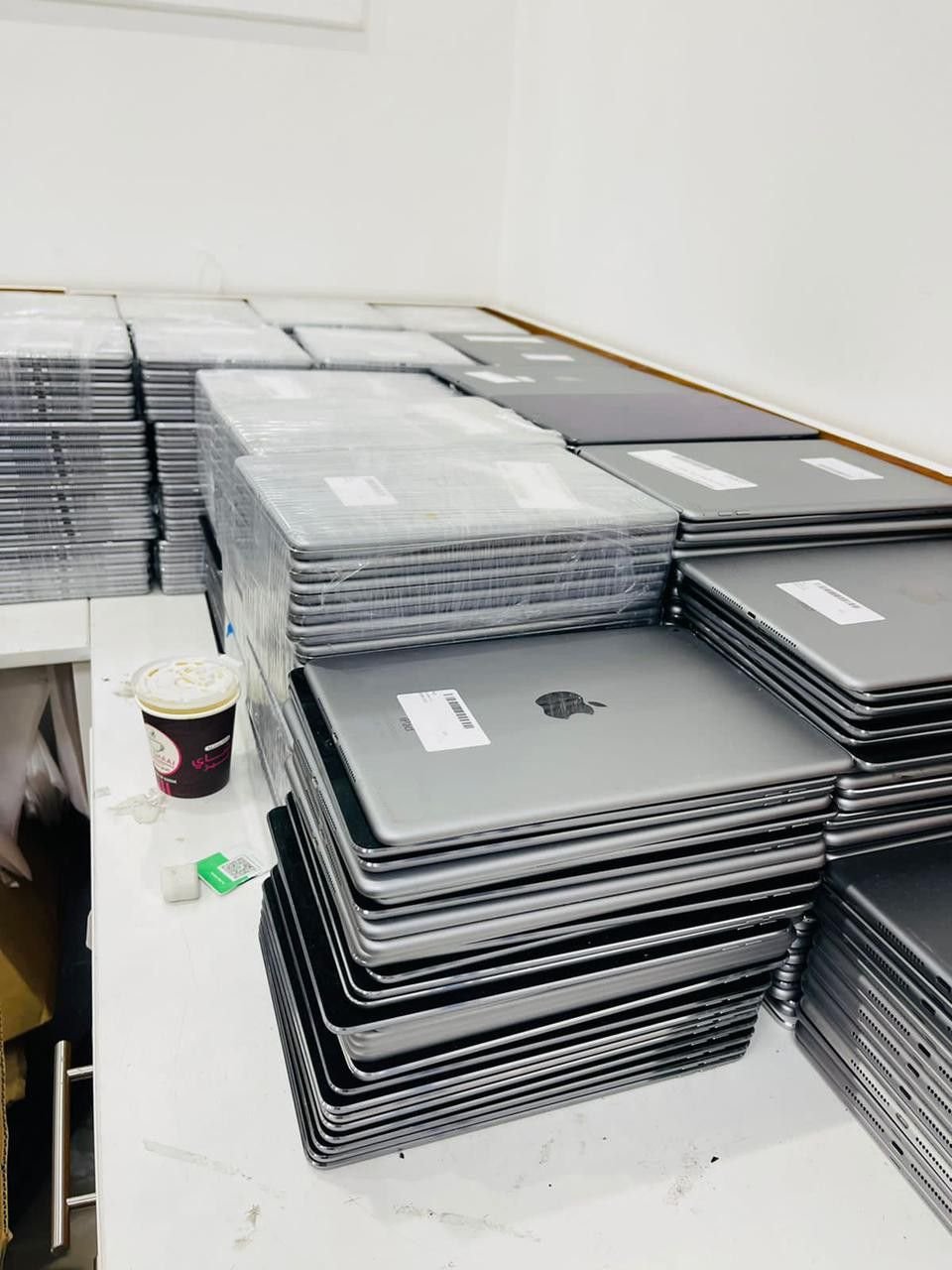Hp, Dell, Asus Samsung Laptop Pallets - Image 2